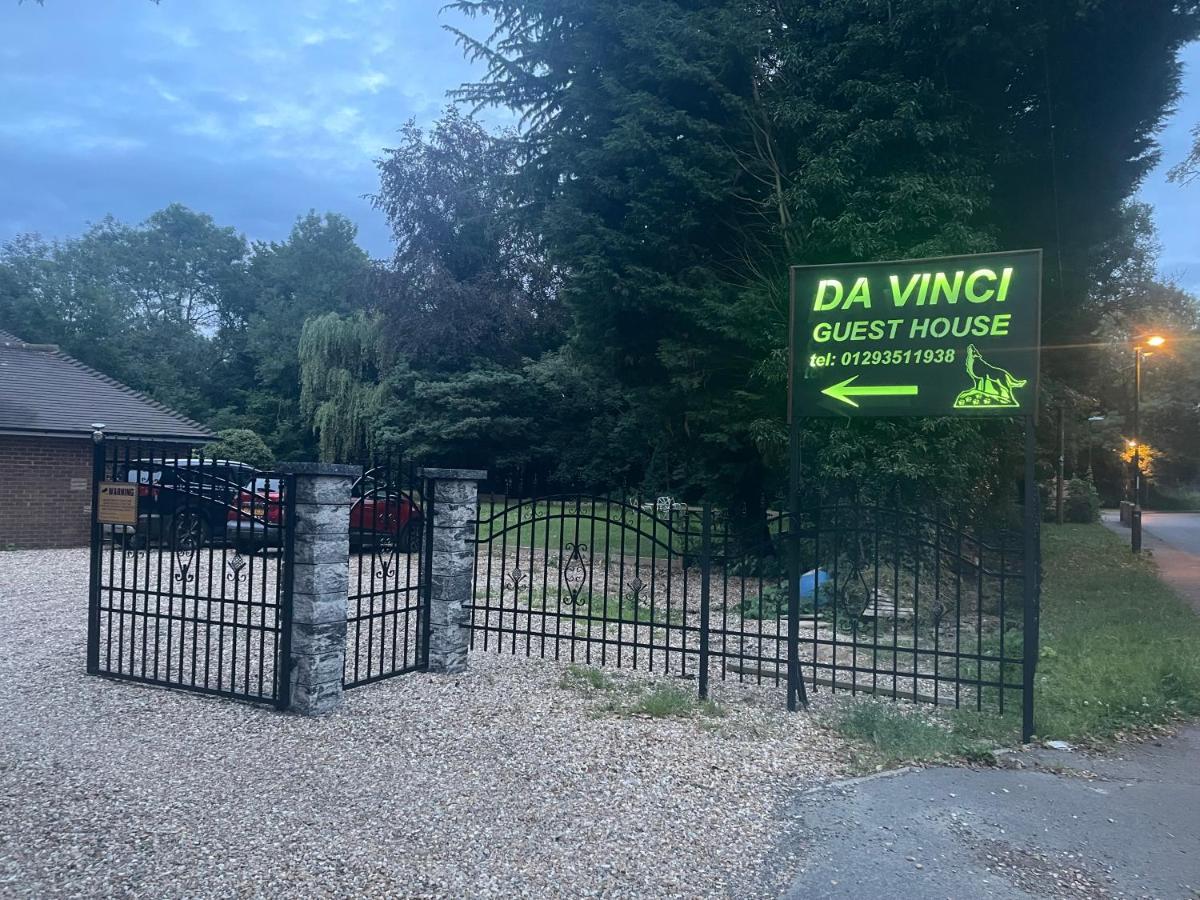Da Vinci Guest House & Guest Parking, A Real Gem Crawley  Exterior foto
