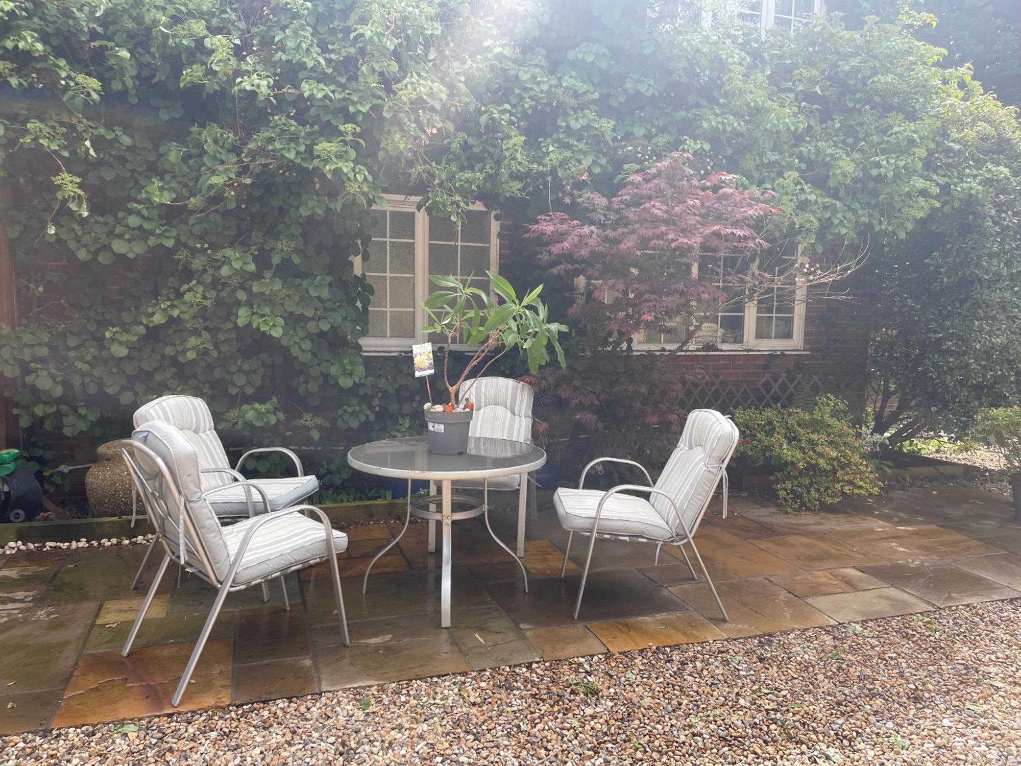 Da Vinci Guest House & Guest Parking, A Real Gem Crawley  Exterior foto